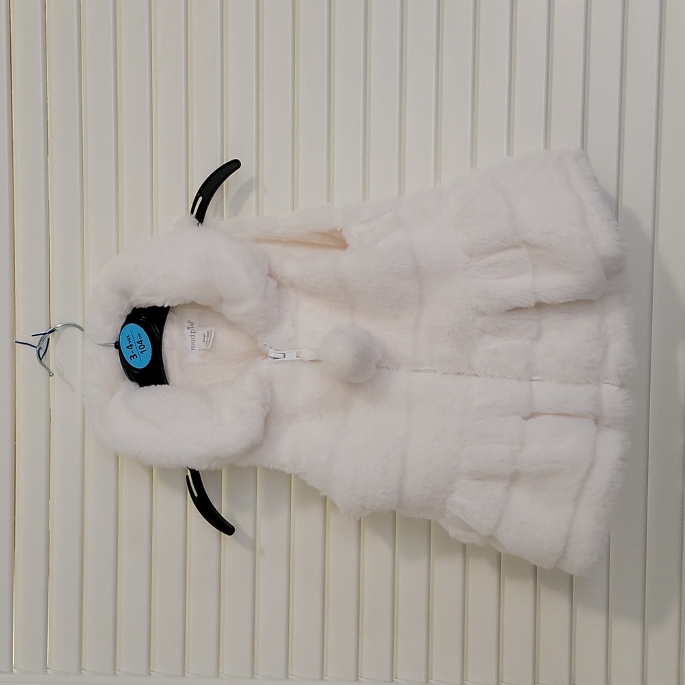 Like New! Mud Pie White Faux Fur Vest / Coat w/ Pom Pom Zip Sz Small 12-18 Month